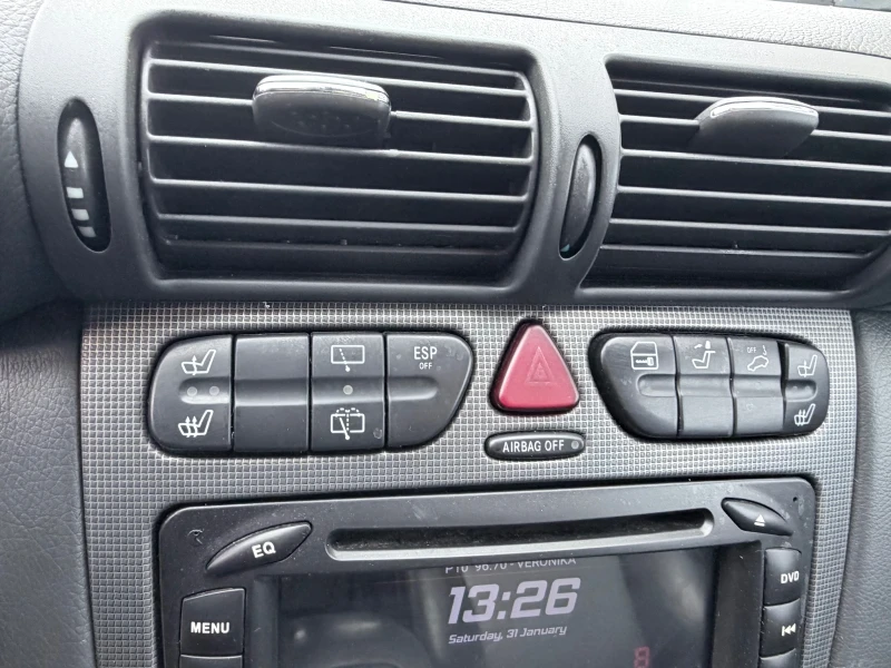 Mercedes-Benz C 220 Автоматик авангард , снимка 11 - Автомобили и джипове - 53297138