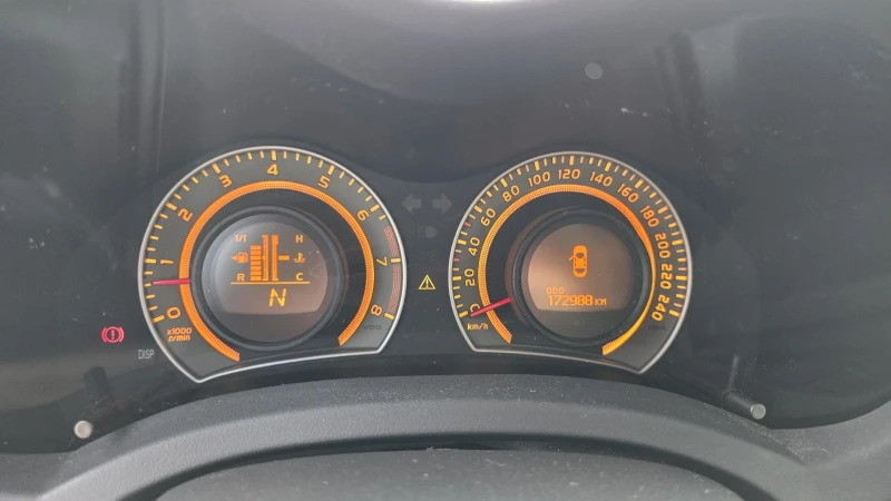 Toyota Auris 1.6, снимка 7 - Автомобили и джипове - 53454470