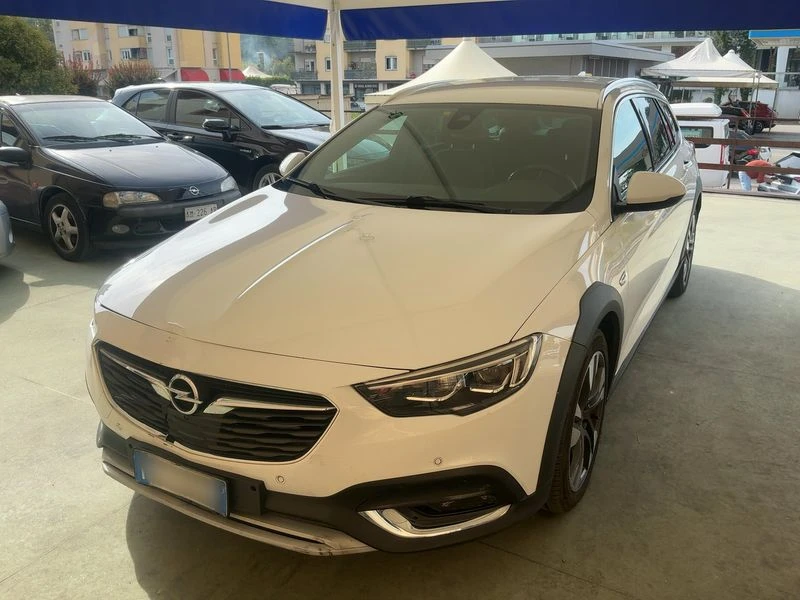 Opel Insignia Insignia Country Tourer 2.0 CDTI Basis