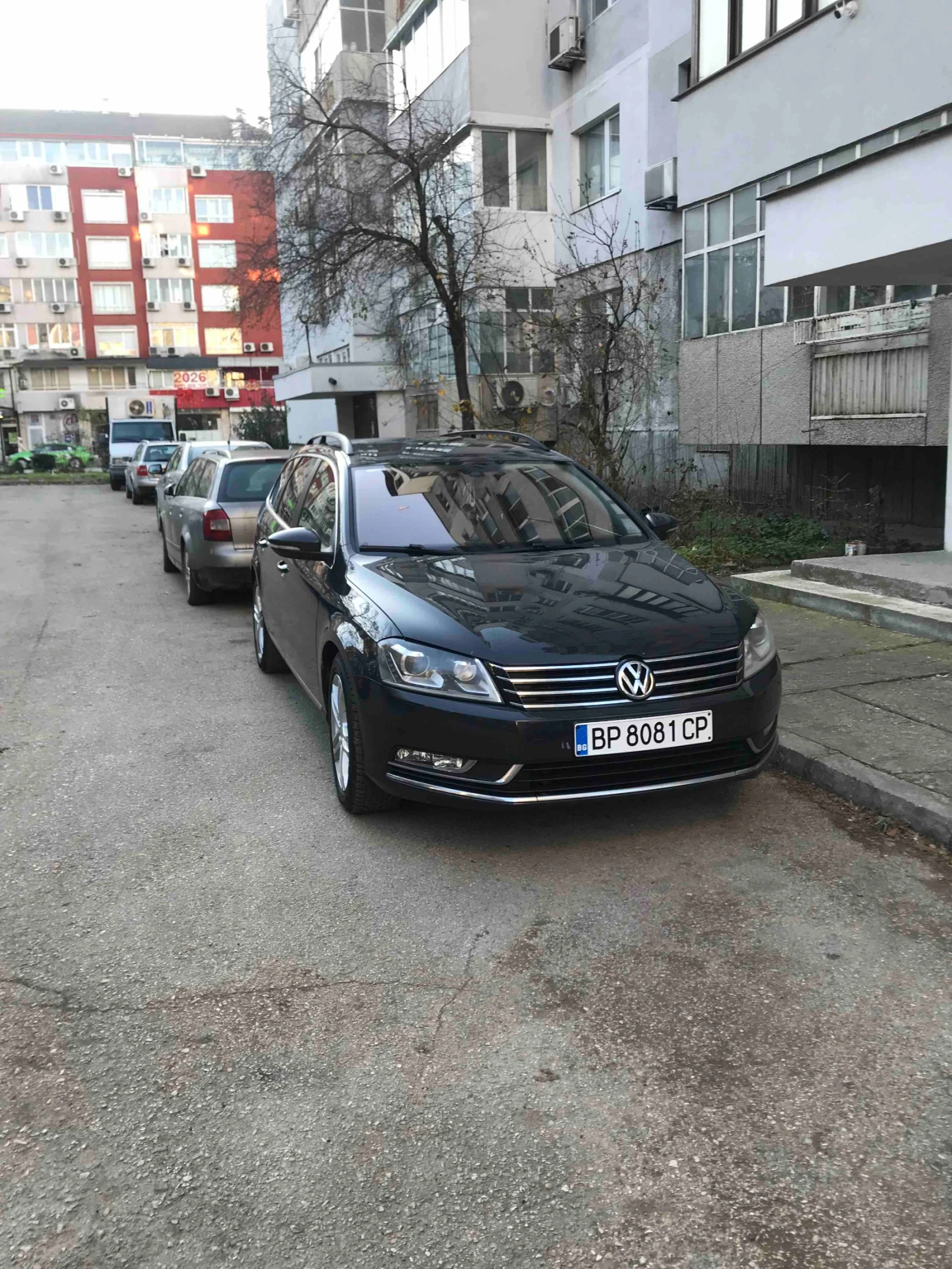 VW Passat 2.0 TDI komarel, снимка 1