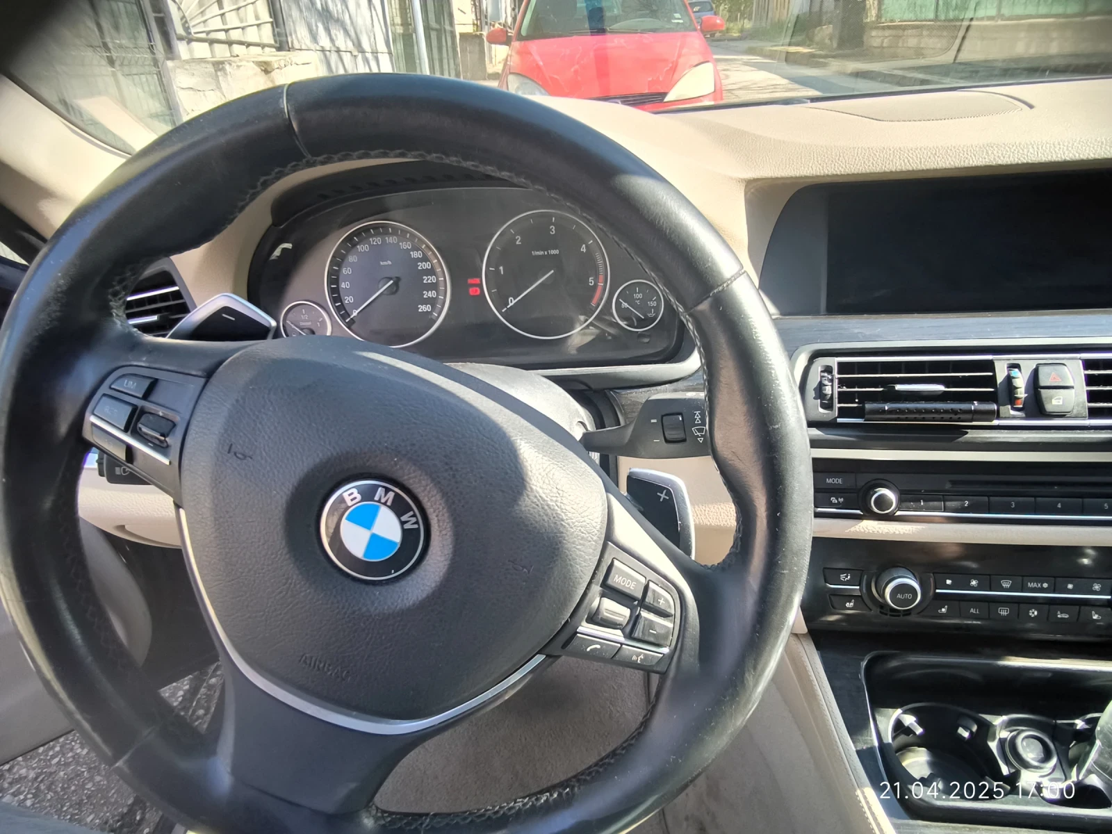 BMW 530 F10 - изображение 6