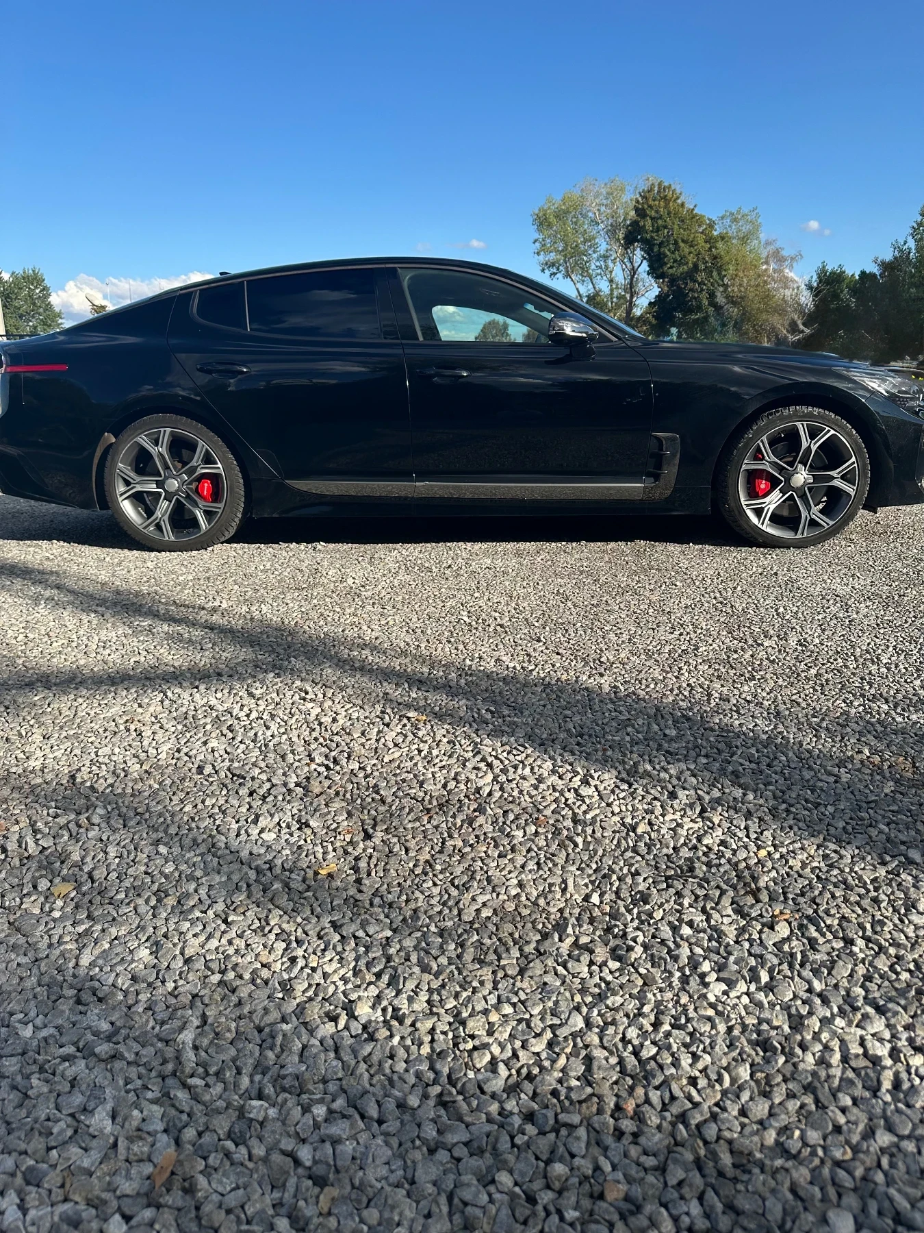 Kia Stinger 3.3T AWD GT   370 к.с. - изображение 4