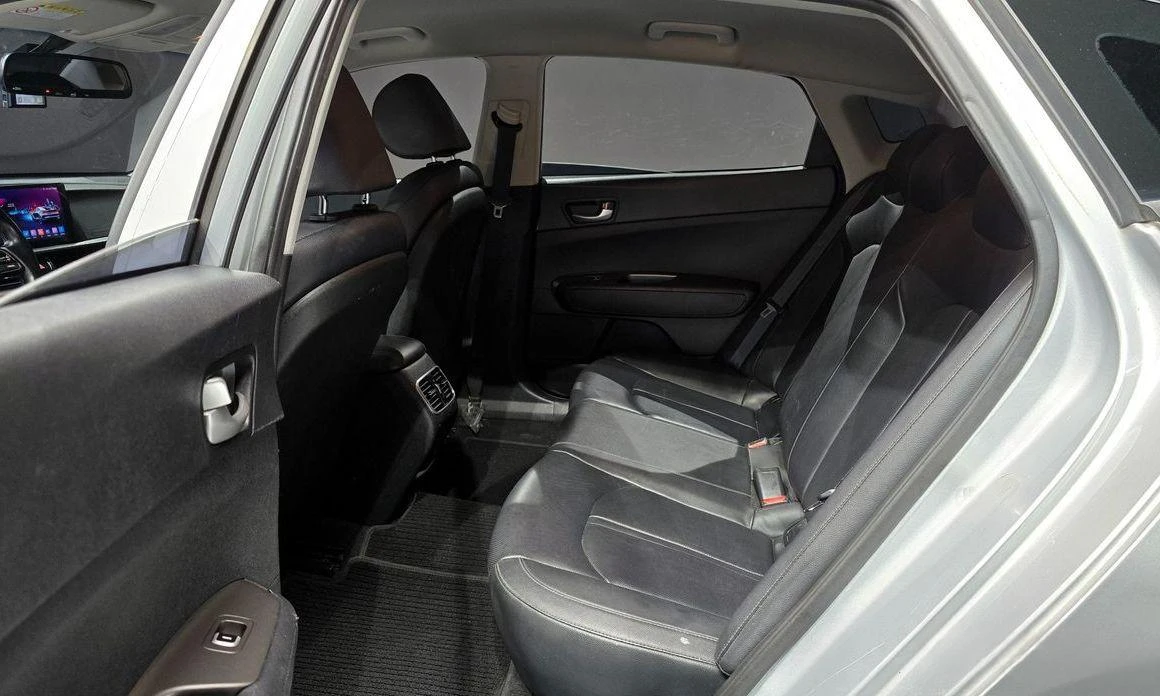 Kia K5 | Mobile.bg   13