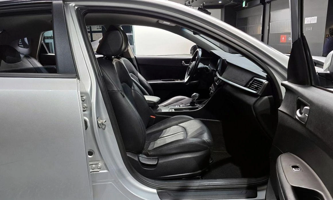 Kia K5 | Mobile.bg   11