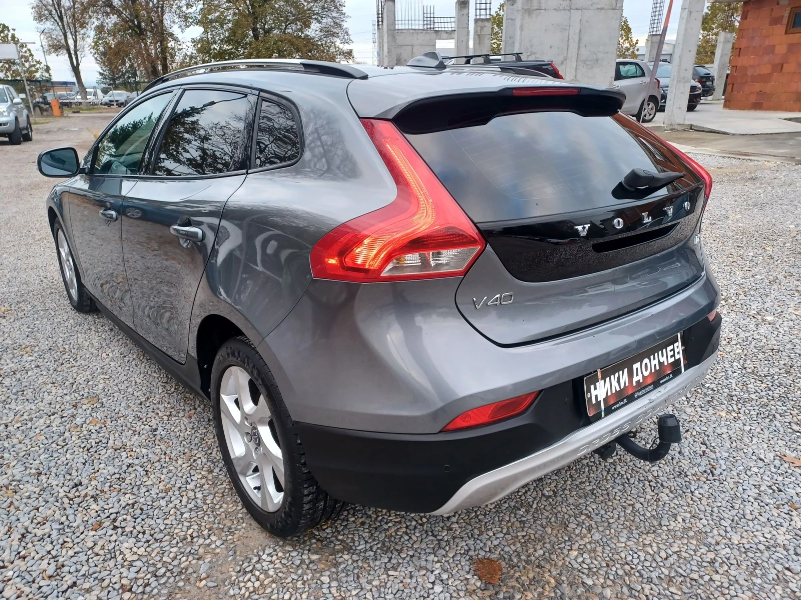 Volvo V40 Cross Country 2.0-120ps.NAVI!! DISTRONIC!XENON-LED!PODGREV FULL! | Mobile.bg   6