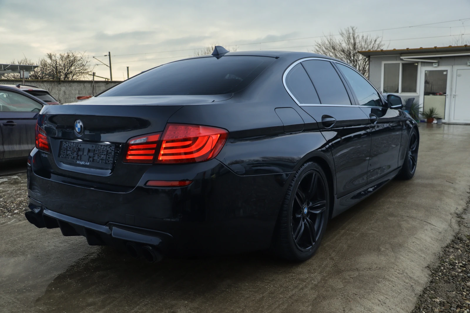 BMW 525 D = ������ = M-PACK = AKRAPOVIC = TOP | Mobile.bg � ����������� 6