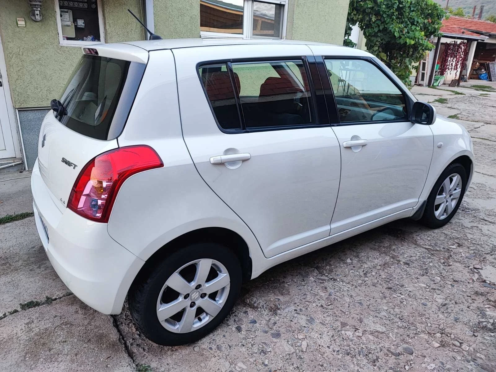 Suzuki Swift 4x4 - изображение 5