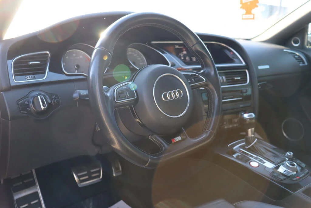 Audi S5 QUATTRO* ШИБИДАХ* КОЖА* ПОДГРЕВ* KEYLESS* , снимка 9 - Автомобили и джипове - 54033390