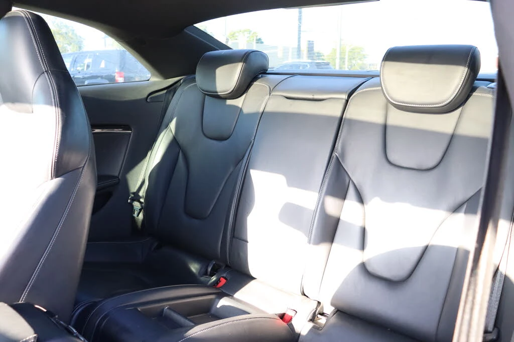 Audi S5 QUATTRO* ШИБИДАХ* КОЖА* ПОДГРЕВ* KEYLESS* , снимка 12 - Автомобили и джипове - 54033390