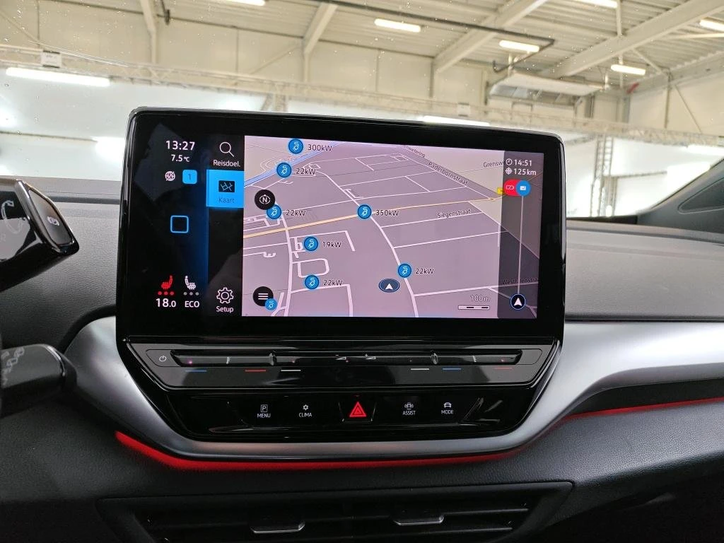 VW ID.4 1st Max, снимка 15 - Автомобили и джипове - 54072751