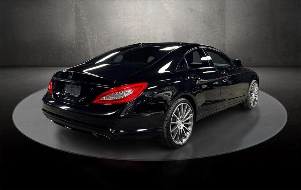Mercedes-Benz CLS 550 /MASSAGE SEATS/PIANO BLACK TRIM/ ЦЕНА ДО БЪЛГАРИЯ , снимка 3 - Автомобили и джипове - 54126399