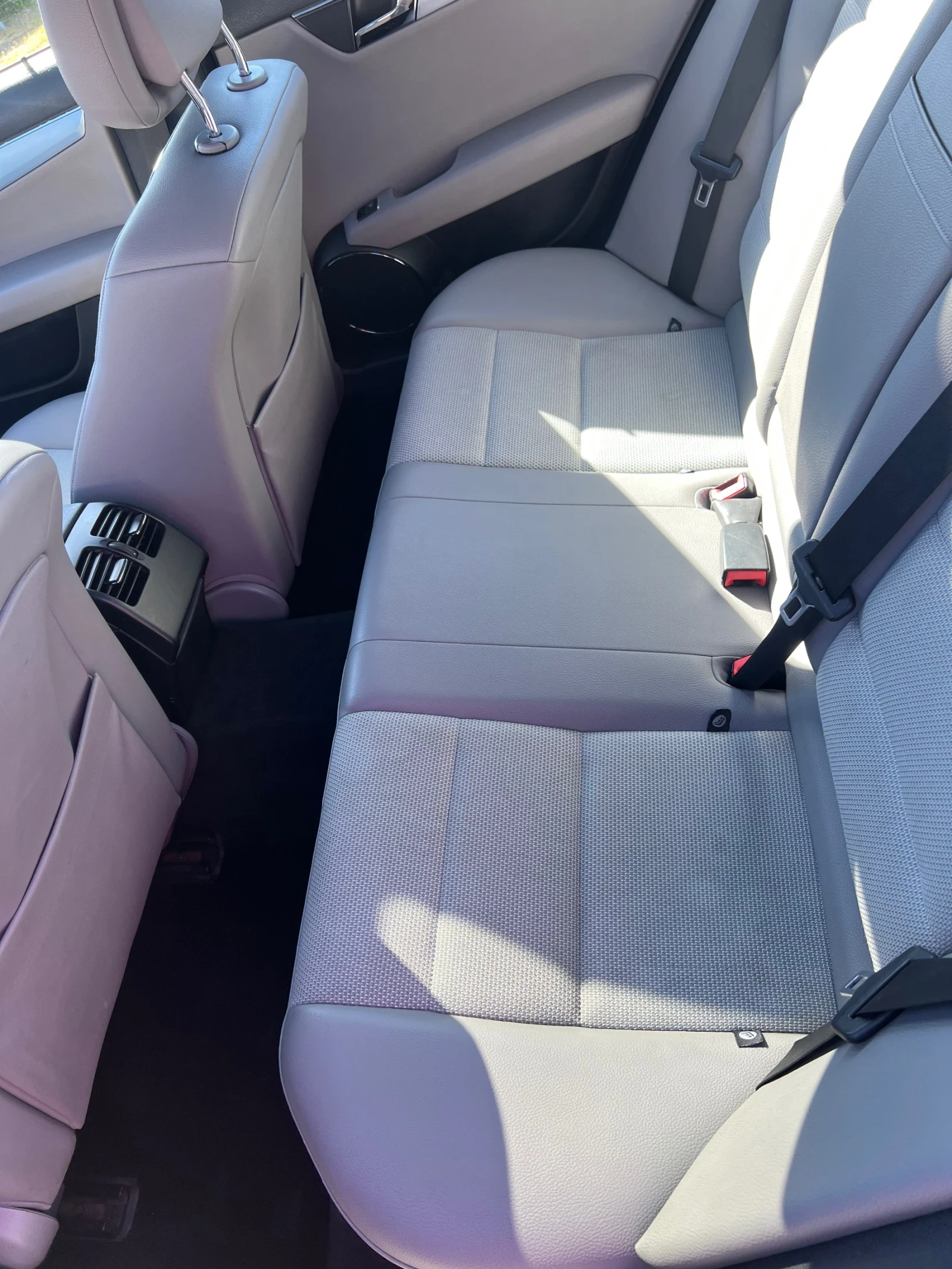 Mercedes-Benz C 220 AMG- OM-646, снимка 10 - Автомобили и джипове - 54327902