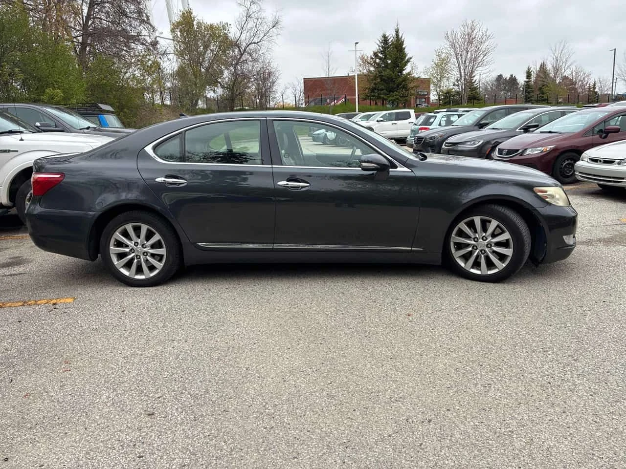 Lexus LS 460 * SWB * АВТОКРЕДИТ БЕЗ ПЪРВОНАЧАЛНА ВНОСКА* , снимка 3 - Автомобили и джипове - 54583261