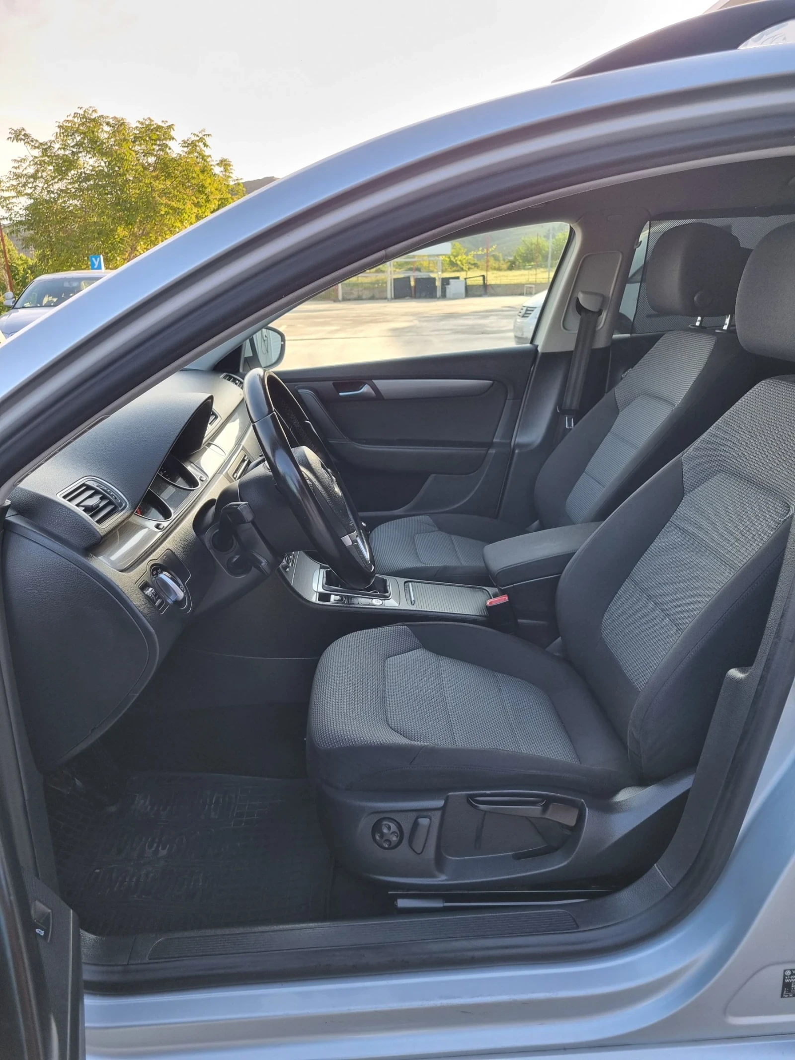 VW Passat 2.0tdi 140���� ��� Keyless go | Mobile.bg � ����������� 11