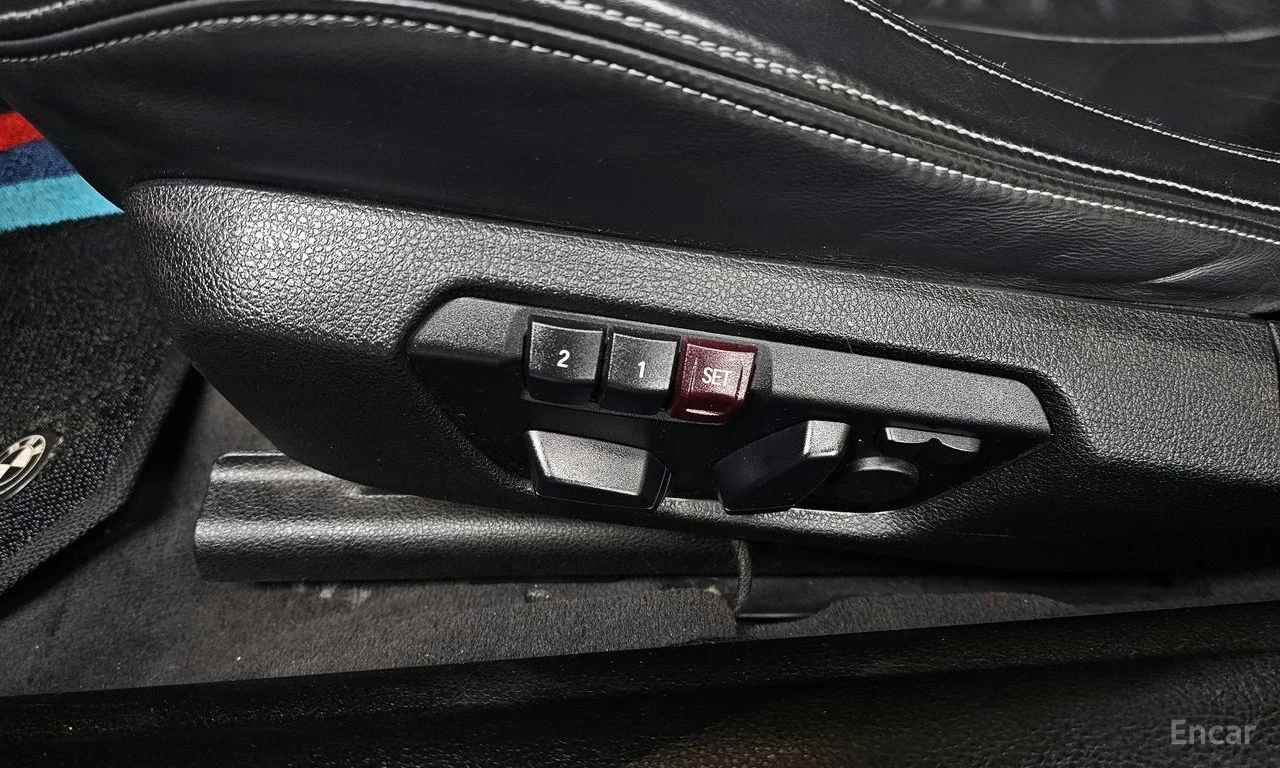 BMW M4 COUPE* КОЖА* ПОДГРЕВ* НАВИ* HARMAN* CAMERA* HUD, снимка 16 - Автомобили и джипове - 54667844