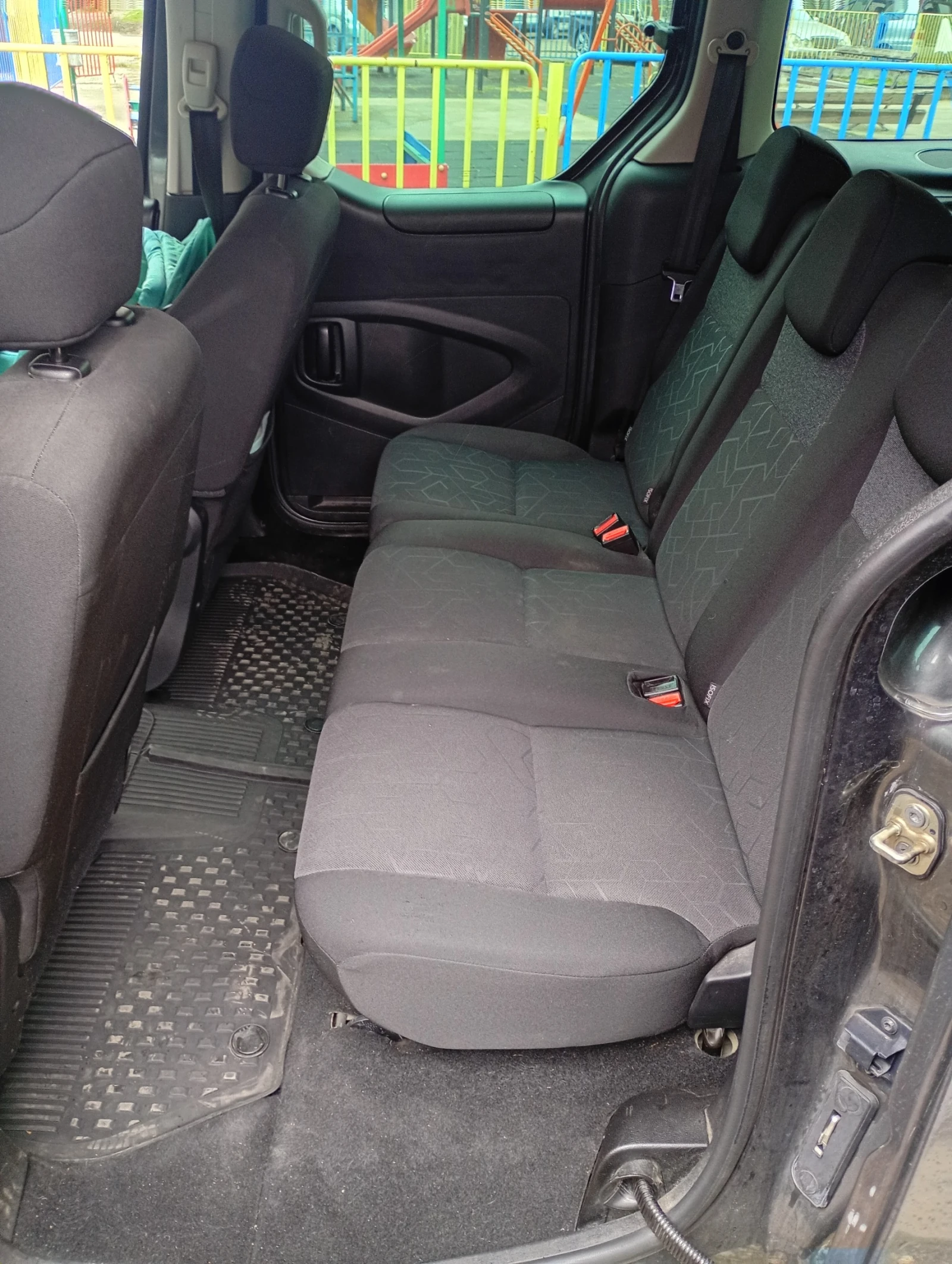 Peugeot Partner, снимка 9 - Автомобили и джипове - 54717451