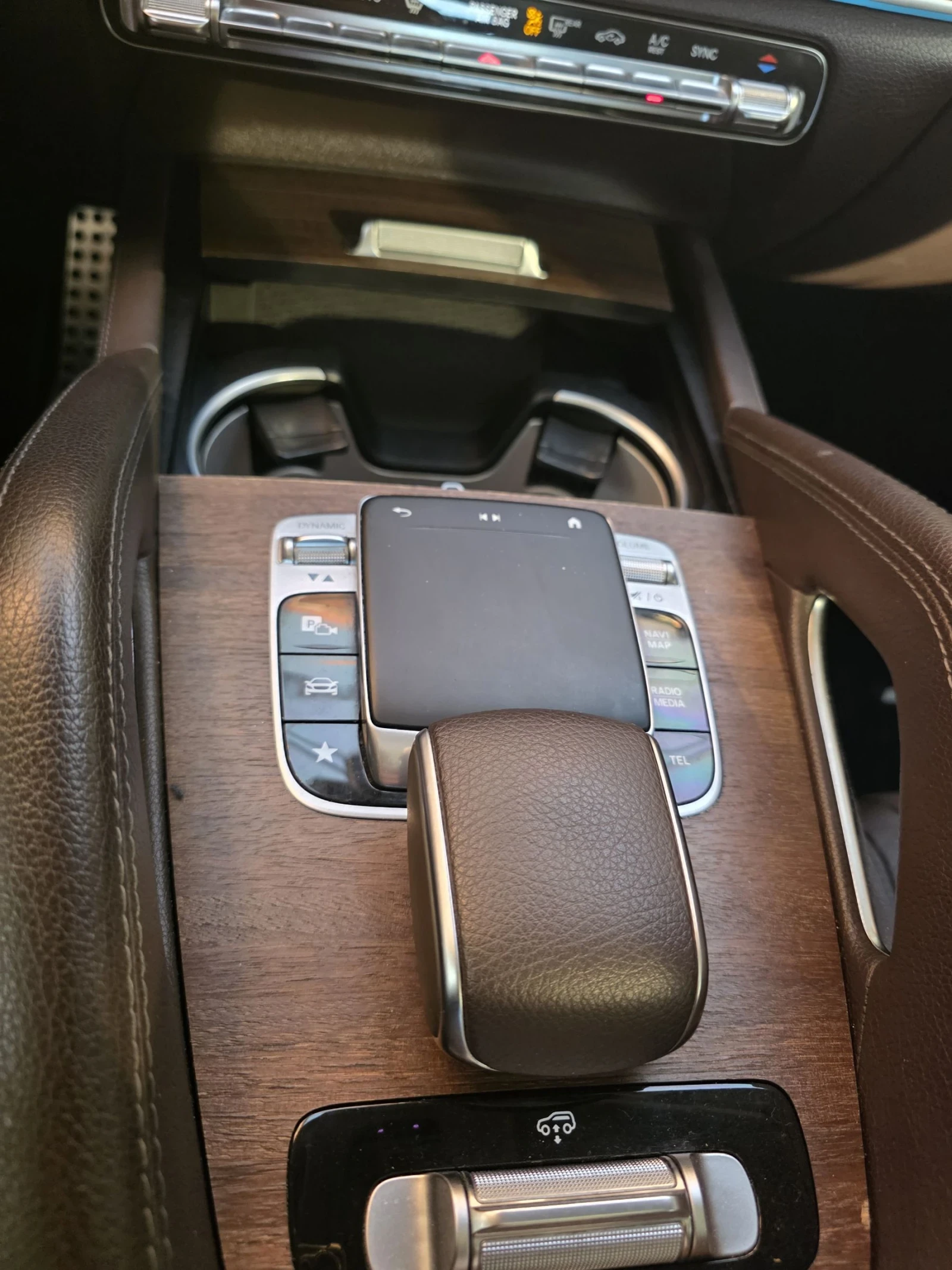 Mercedes-Benz GLS 450 Gls, снимка 13 - Автомобили и джипове - 54766973