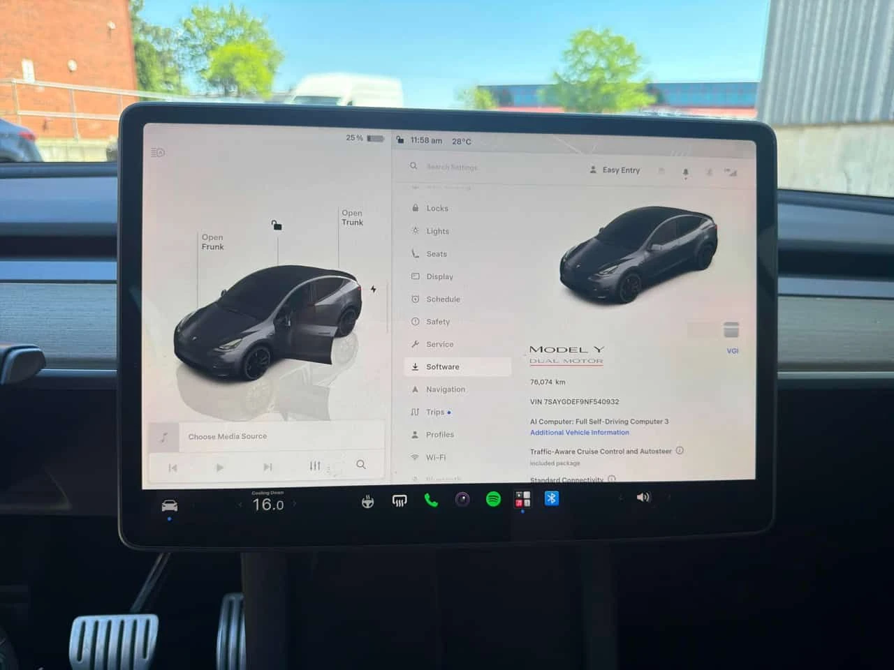 Tesla Model Y * Performance * ���������� ����� * ���������� | Mobile.bg � ����������� 8