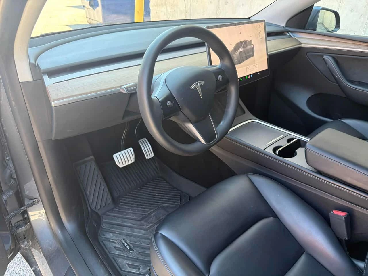 Tesla Model Y * Performance * ���������� ����� * ���������� | Mobile.bg � ����������� 5