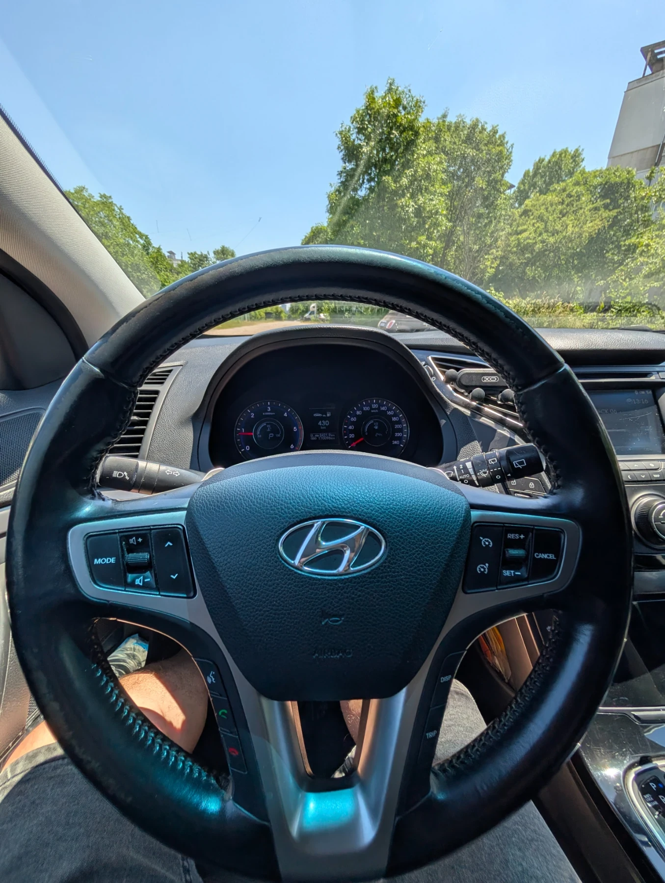 Hyundai I40 CW 1, 7 CRDi, снимка 9 - Автомобили и джипове - 54989041