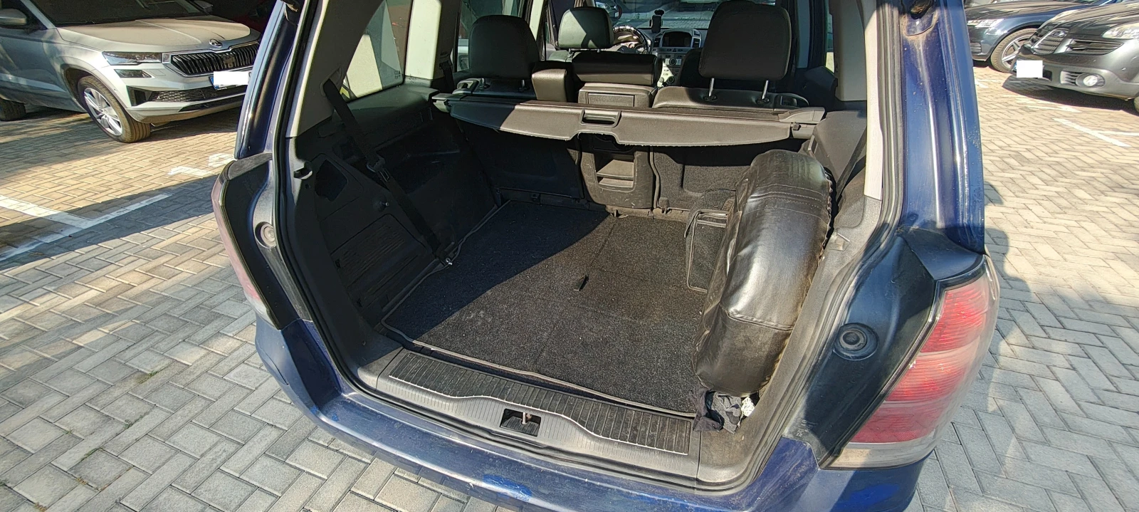 Opel Zafira 1.6 CNG, снимка 15 - Автомобили и джипове - 55335206