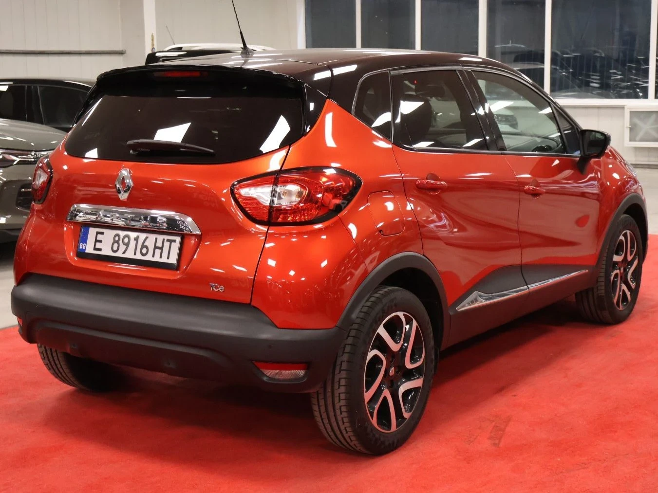 Renault Captur 1.2 TCe | Automatic | Напълно обслужен, снимка 6 - Автомобили и джипове - 55429148
