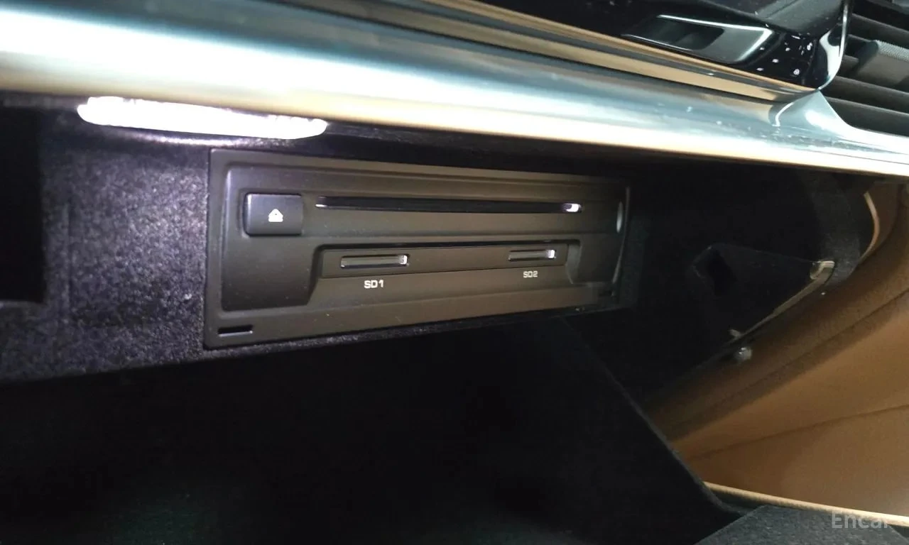 Porsche Panamera 2.9 4S, снимка 17 - Автомобили и джипове - 56116373