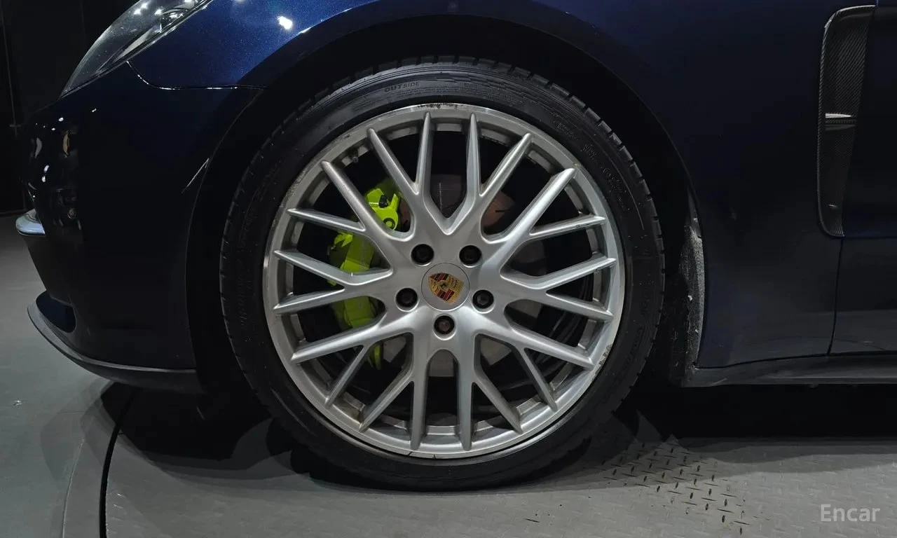 Porsche Panamera 2.9 4S, снимка 5 - Автомобили и джипове - 56116373