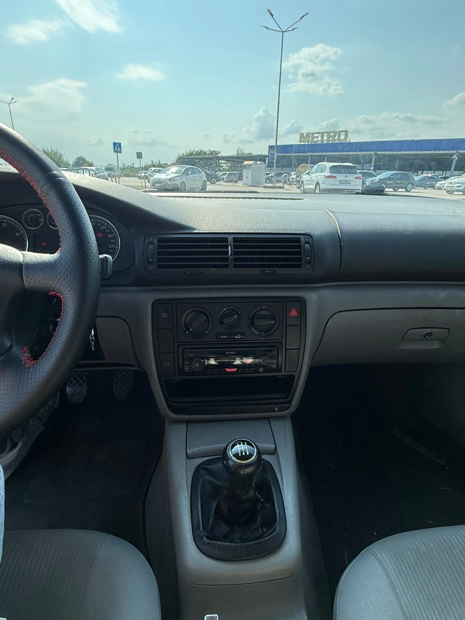 VW Passat 1.9TDI 101кс, снимка 10 - Автомобили и джипове - 56707721