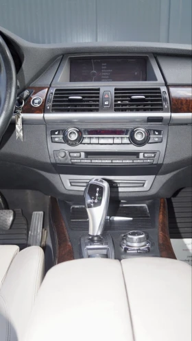 BMW X5 40d | Mobile.bg    12