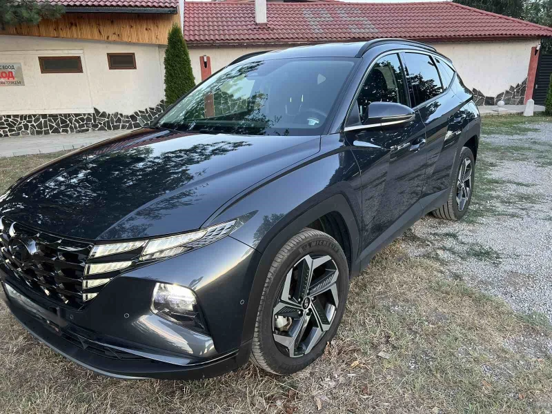 Hyundai Tucson Luxury, снимка 2 - Автомобили и джипове - 49438621