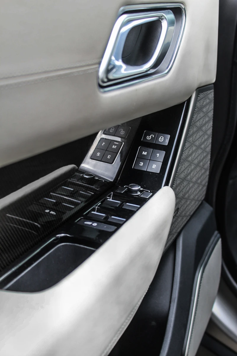 Land Rover Range Rover Velar Velar R Dynamic First Edition All Options Panorama, снимка 6 - Автомобили и джипове - 51542464