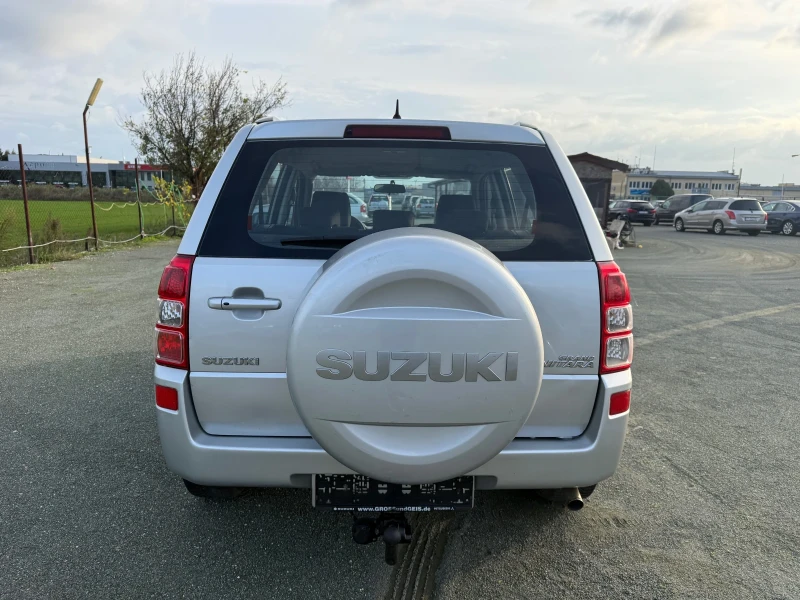 Suzuki Grand vitara 2.0 4x4, снимка 6 - Автомобили и джипове - 52670338