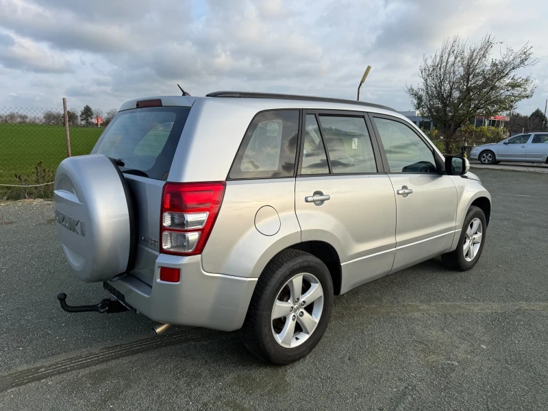 Suzuki Grand vitara 2.0 4x4, снимка 7 - Автомобили и джипове - 52670338