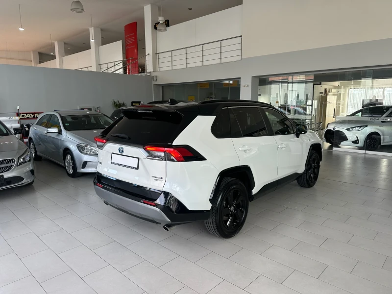 Toyota Rav4 Style* 4x4, снимка 6 - Автомобили и джипове - 52709767