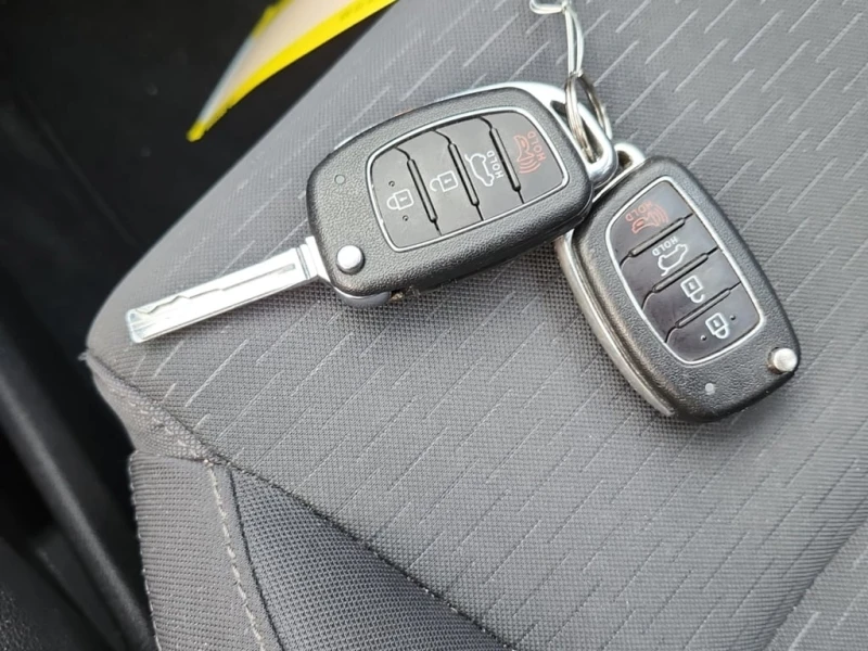 Hyundai Tucson * PREFERRED * CARFAX * ЦЕНА ДО БГ, снимка 8 - Автомобили и джипове - 52726014