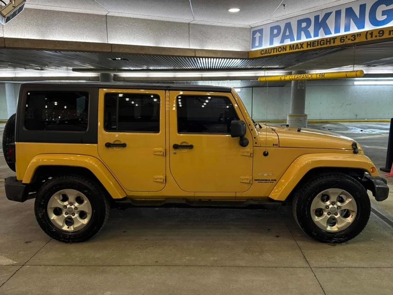 Jeep Wrangler * Sahara * CARFAX * БЕЗ ПЪРВОНАЧАЛНА ВНОСКА, снимка 3 - Автомобили и джипове - 52968040