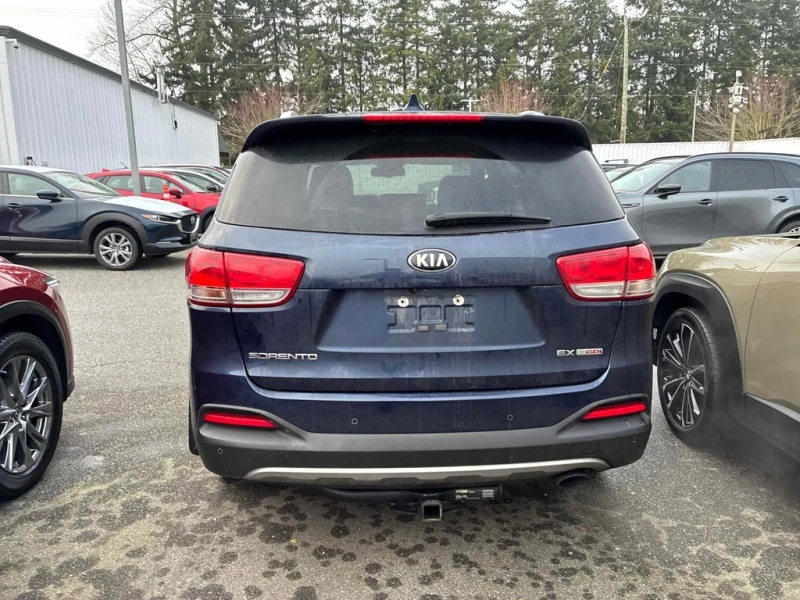 Kia Sorento * 2.0l Turbo * CARFAX * , снимка 4 - Автомобили и джипове - 52991557