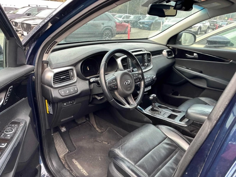 Kia Sorento * 2.0l Turbo * CARFAX * , снимка 6 - Автомобили и джипове - 52991557