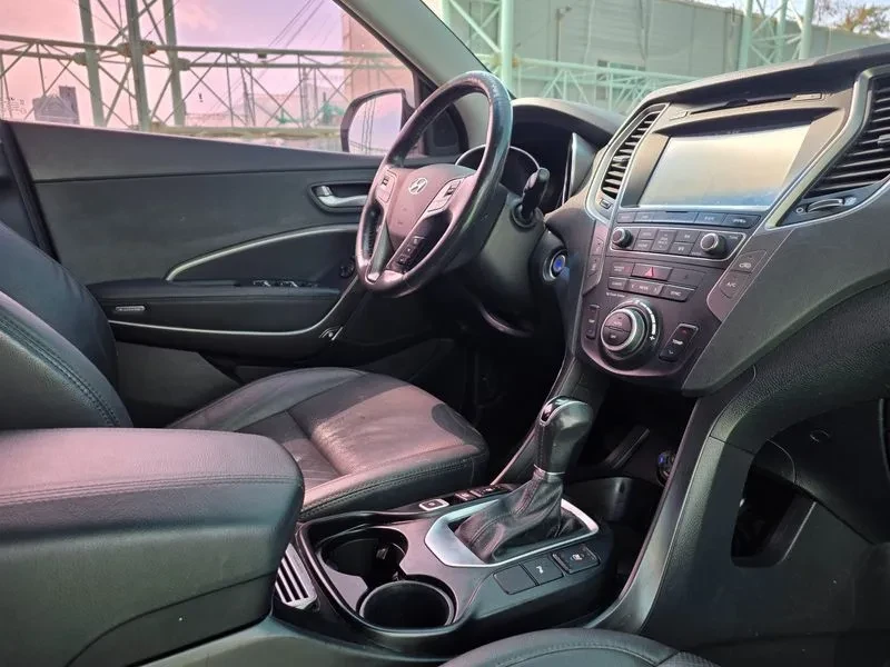 Hyundai Santa fe 2.0 2WD , снимка 12 - Автомобили и джипове - 55801124