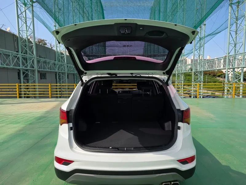 Hyundai Santa fe 2.0 2WD , снимка 16 - Автомобили и джипове - 55801124