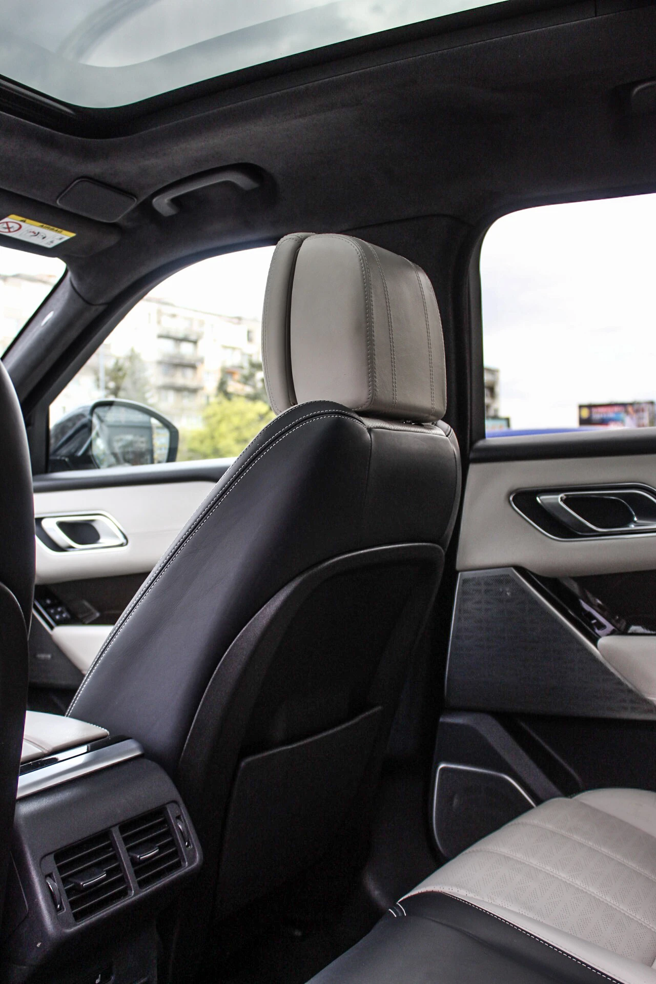 Land Rover Range Rover Velar Velar R Dynamic First Edition All Options Panorama - изображение 7