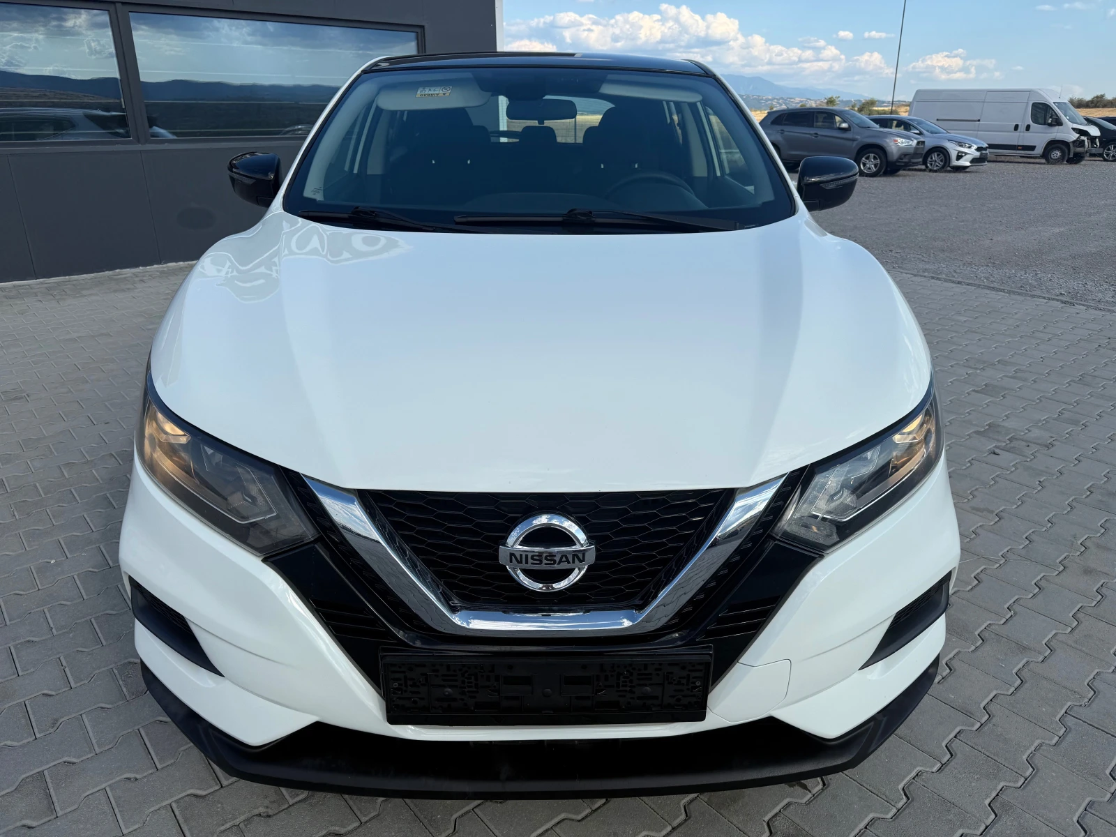 Nissan Qashqai 1.5 dci 116 ks Собствен лизинг !!! - изображение 2