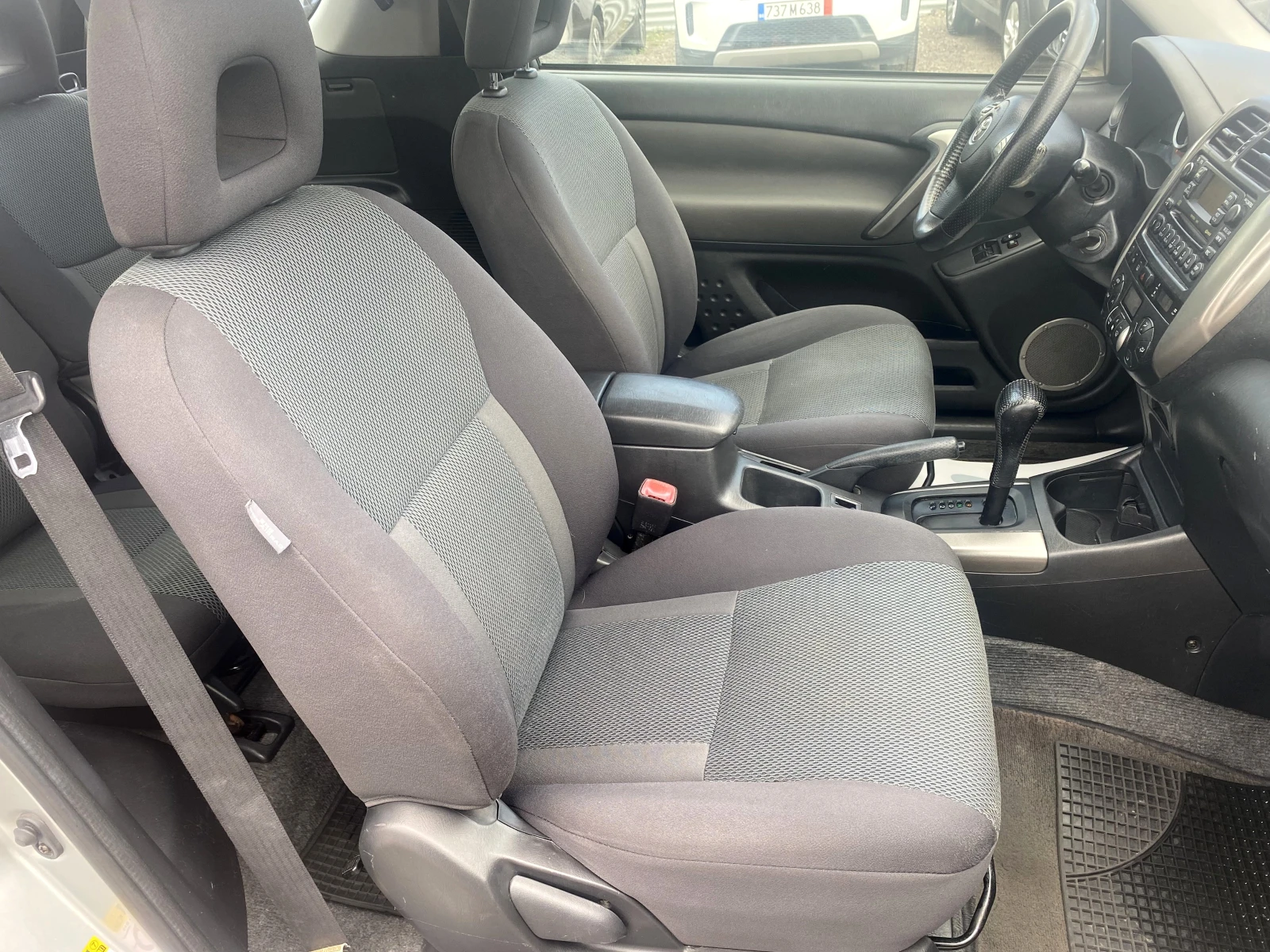 Toyota Rav4 2.0i Automatic Face LIft - изображение 9