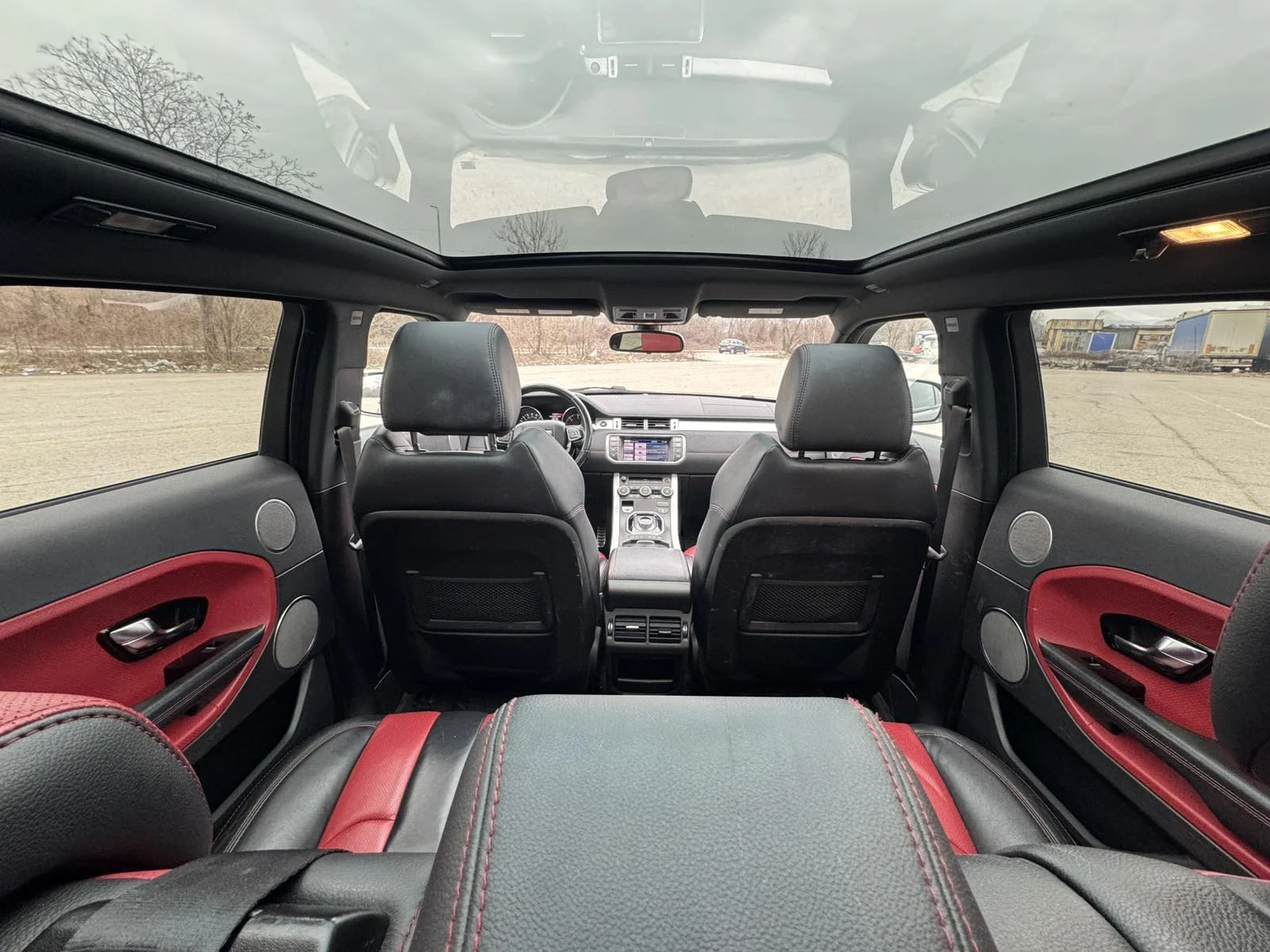 Land Rover Range Rover Evoque R-DYNAMIC NAVI PANO LUX | Mobile.bg   11