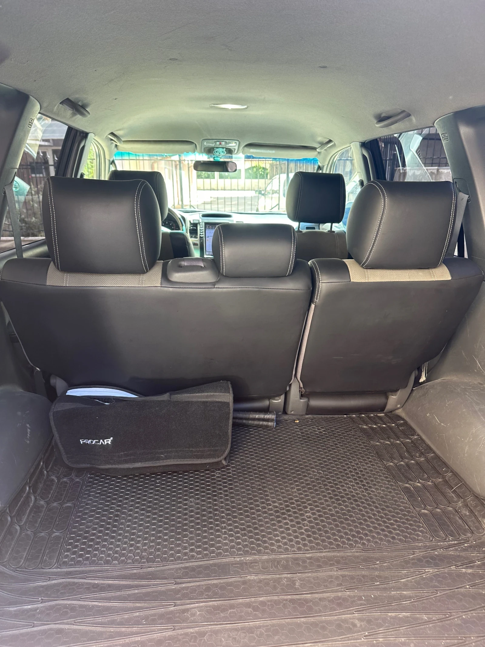 Toyota Land cruiser  - изображение 8