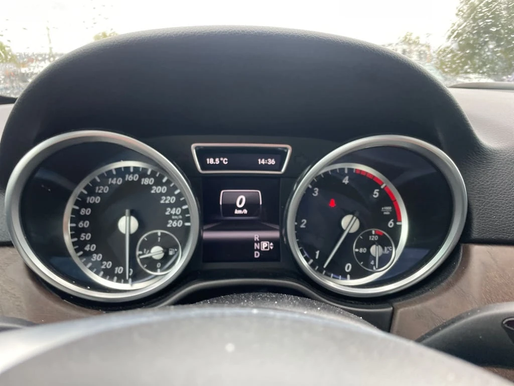 Mercedes-Benz ML * 350 BLUETEC * CARFAX * БЕЗ ПЪРВОНАЧАЛНА ВНОСКА - изображение 6