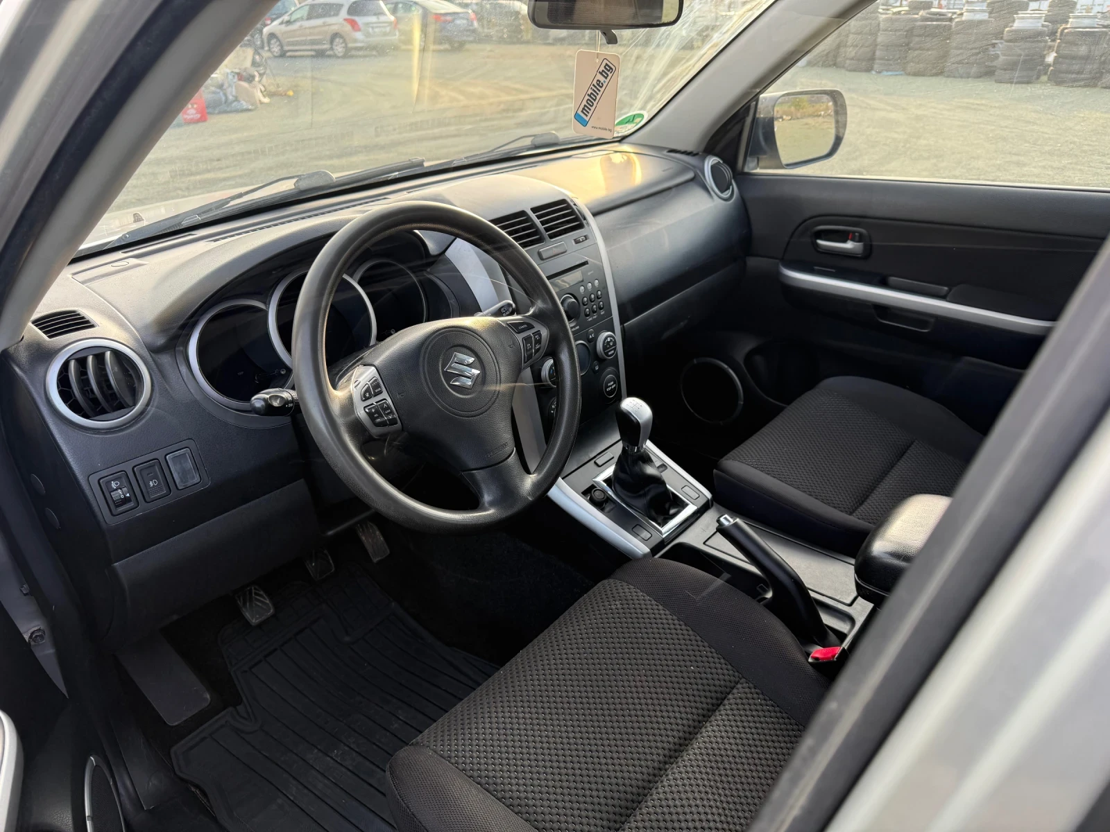 Suzuki Grand vitara 2.0 4x4 - изображение 10