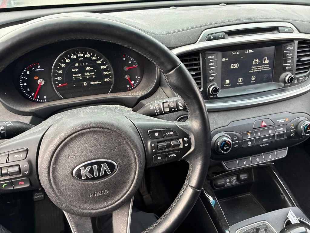 Kia Sorento * 2.0l Turbo * CARFAX *  - изображение 8