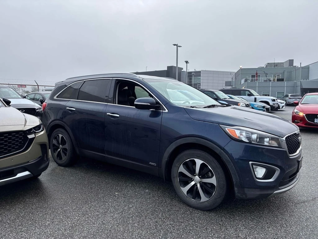 Kia Sorento * 2.0l Turbo * CARFAX *  - изображение 2